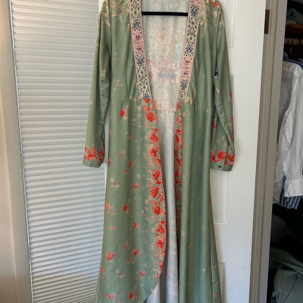 Vintage Green and Red Floral Kimono